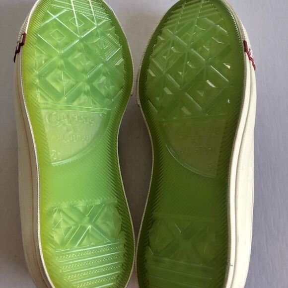 CONVERSE KITH COCA COLA Canvas Sneakers 7.5 NWOT - Picture 4 of 8